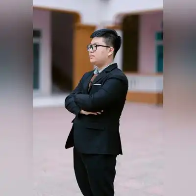 纪骐槐